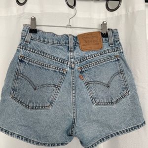 Levi vintage denim shorts